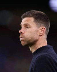 kaiyun体育-阿隆索服输：对手逼抢太厉害了，我们无法应对