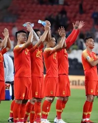 乐鱼体育官网-U19国足1比0战胜乌兹别克，山东锋霸进球成亮点，值得期待